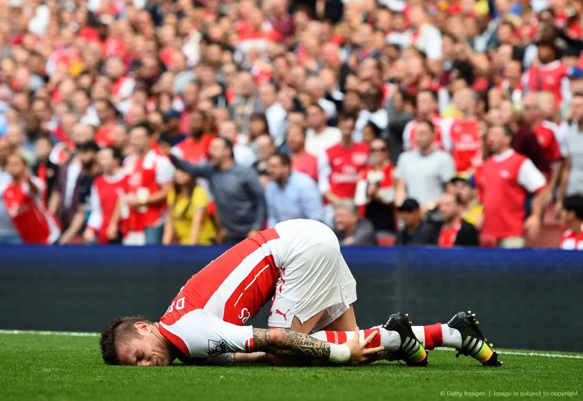 مدافع آرسنال دو ماه خانه‌نشین شد