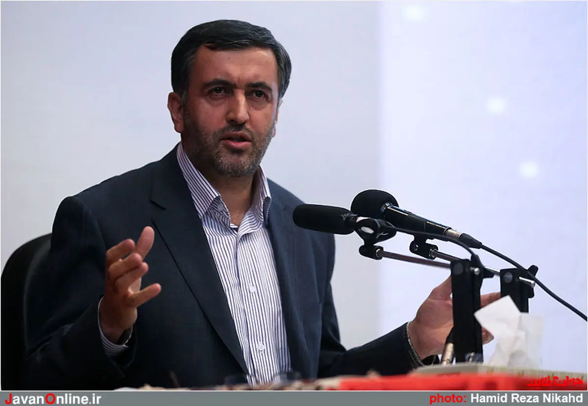 گنجی: دولت فضای برخورد با منتقدین را پشت مسائل حقوقی مخفی می‌کند