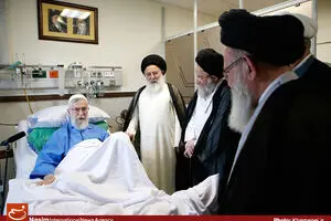 عکس خبری:: عیادت آیت‌الله حسینی زنجانی و حجج اسلام گلپایگانی  از رهبر معظم انقلاب