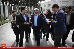 وزیر کشور: در شرایطی وزارت کشور اختیار لازم برای برخورد با یک خاطی در شهرداری را ندارد