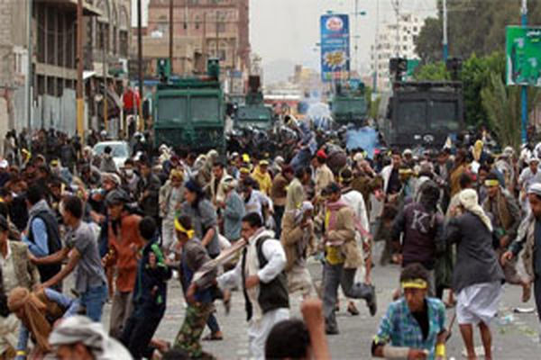 القدس العربی: مردم یمن در تظاهرات روز گذشته شعارهای ضدسعودی سردادند