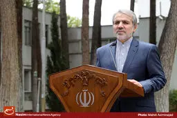 نوبخت: واردات خودروهای صفر متروکه ۲۵۰۰ سی‌سی ممنوع شد