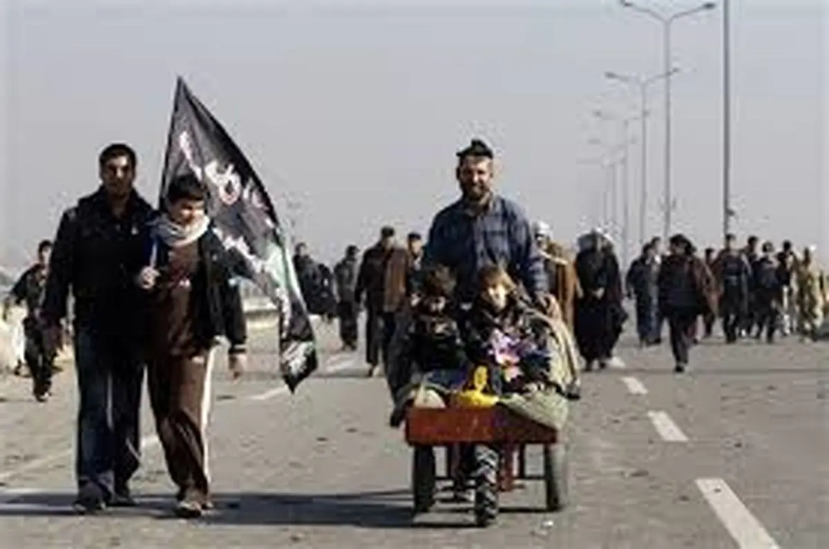 "پیاده‌روی زائران عتبات در روز عرفه برگزار می‌شود"