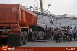 سقوط پل عابر پیاده در بزرگراه آزادگان تلفاتی به همراه نداشته است