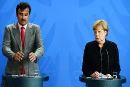 امیر قطر با صدر اعظم آلمان در برلین دیدار کرد