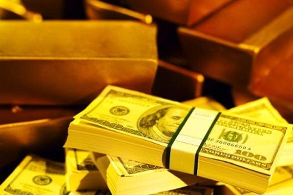 بهای طلا در بازارهای بین‌المللی کاهش یافت