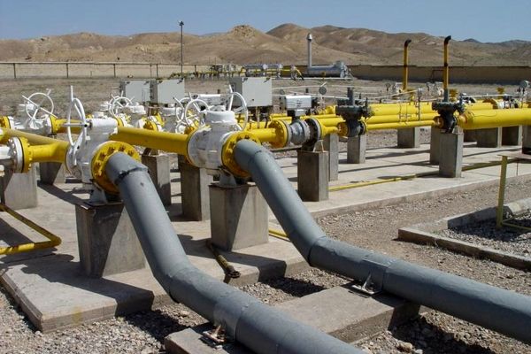 شرکت‌های روسی برای تکمیل و احداث خطوط صادراتی گاز ایران اعلام آمادگی کردند