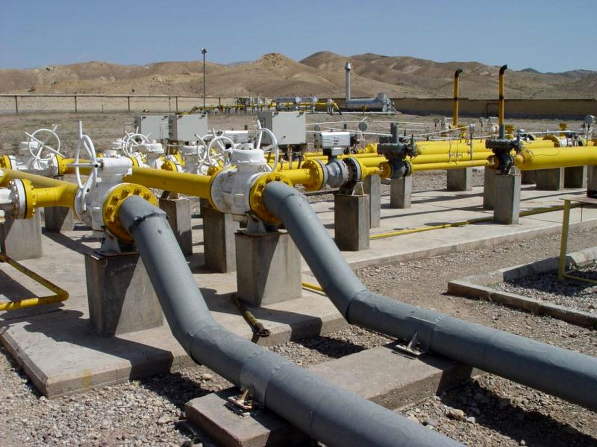 شرکت‌های روسی برای تکمیل و احداث خطوط صادراتی گاز ایران اعلام آمادگی کردند