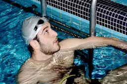 شناگر ایران برای شکستن رکورد کشوری پاداش گرفت