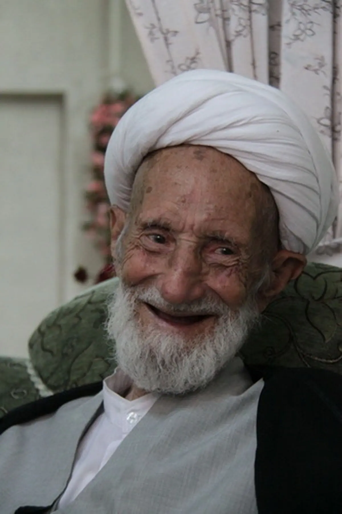 پیکر ‌آیت‌الله آدینه وند فردا تشییع می‌شود