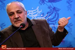 اسلاملو: مرکز گسترش اجازه برطرف کردن نواقص فیلم را نداد