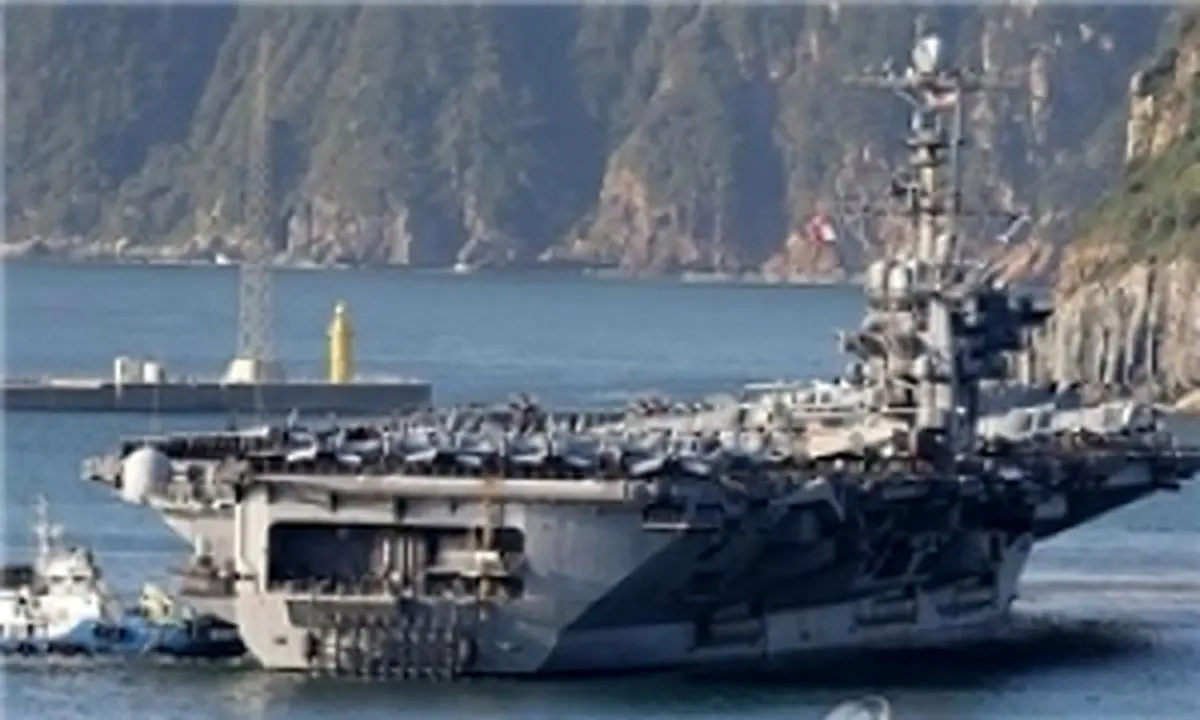 یک ناو هواپیمابر و سه ناوشکن روسی وارد بندر طرطوس سوریه شدند