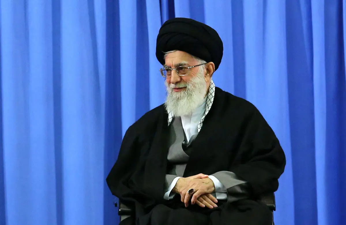 رهبر معظم انقلاب: دفاع مقدس نمایش مجموعه‌ای از عظمت‌ها و جلوه‌های جلال و جمال ملت است