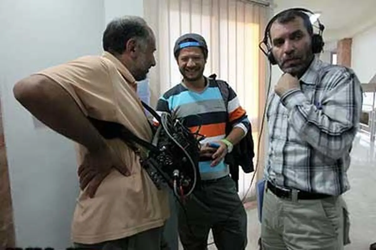 ده‌نمکی: تا وقتی حرف برای گفتن دارم در سینما می‌مانم
