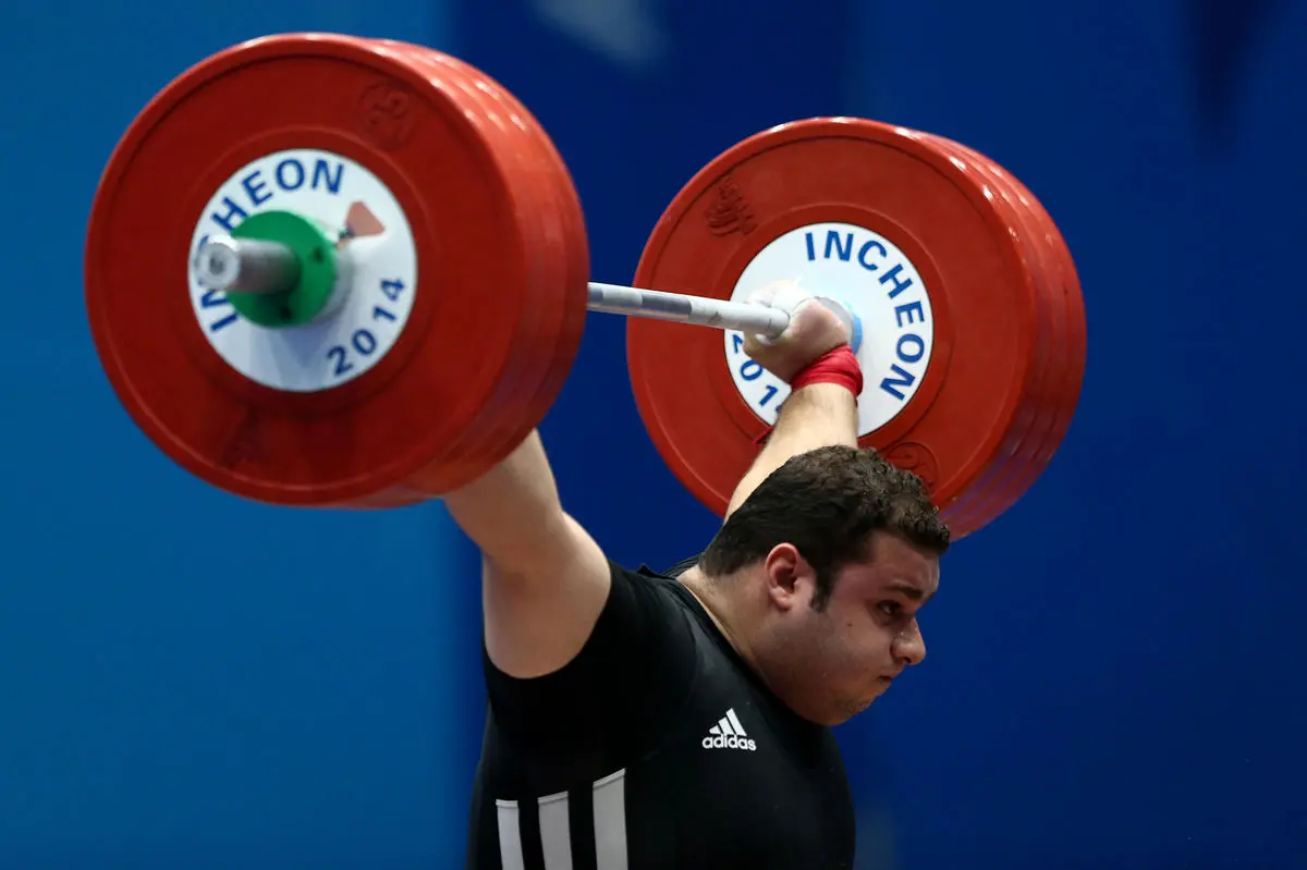 وزیر ورزش از بهادر مولایی دلجویی کرد