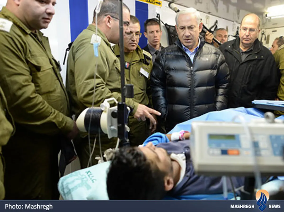 افسر صهیونیستی: تاکنون ۱۲۰۰ نفر از معارضان مجروح سوری را مداوا کرده‌ایم