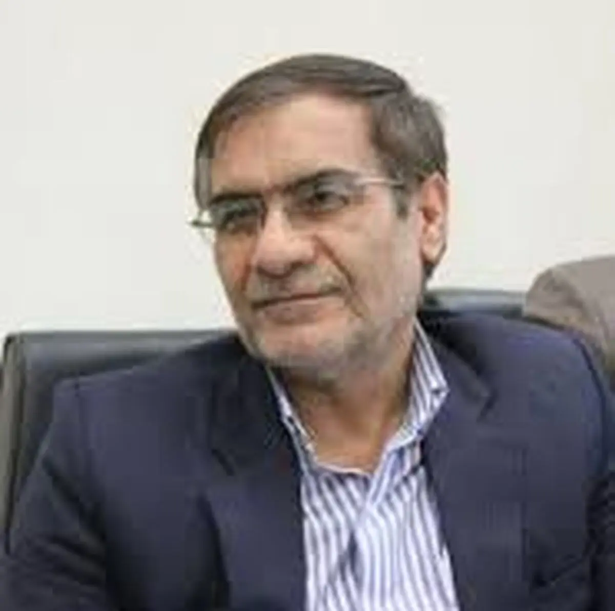 فرماندار مرودشت: کتاب "ظرفیت‌های مردوشت" برای سرمایه‌گذاری منتشر شد