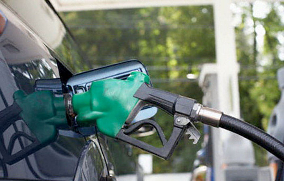مدیر پخش فرآورده‌های نفتی: ذخیره بنزین ۴۰۰ تومانی به ۷۱۰ میلیون لیتر رسید