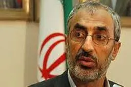 محمدمهدی زاهدی: رئیس‌جمهور به لبخندهای فریبکارانه غربی‌ها 