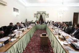 نخستین جلسه شورایعالی اجرای سیاست‌های کلی اصل۴۴ در دولت یازدهم تشکیل شد