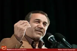 گلریز: در جنگ به قصد رزم رفته بودم اما با آوازخوانی به رزمندگان روحیه می‌دادم