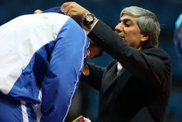 کیومرث هاشمی: کشتی‌گیران کار بسیار بزرگی انجام دادند