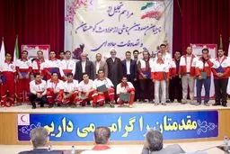 نجات‌گران پایگاه‌های جاده‌ای هلال احمر استان کرمانشاه تقدیر شدند