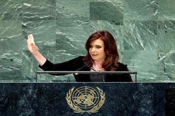 تحلیل‌گر سیاسی عرب: کاش این زن (رئیس‌جمهور آرژانتین)رهبر امت عرب بود