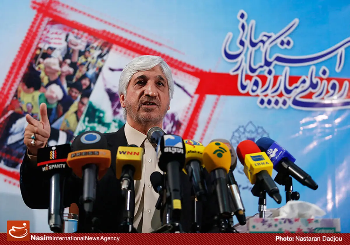 آب‌خضر: پاسخ قاطع ملت به اظهارات کامرون، "شعار مرگ بر انگلیس" در ۱۳ آبان است