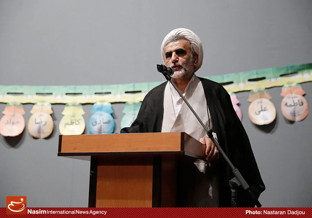 معاون قرآنی وزیر ارشاد: با تمام توان از طرح ملی تلاوت قرآن حمایت می‌کنیم