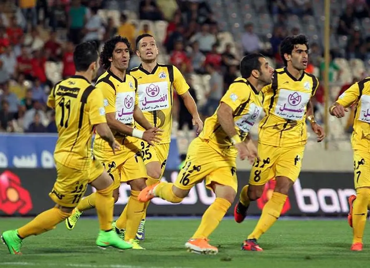 نفت مسجد سلیمان به نخستین پیروزی خود در لیگ برتر دست یافت