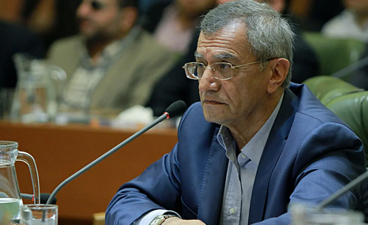 "انتقال بخشی از صنوف و مشاغل مزاحم و آلاینده از پایتخت باید طی سه سال انجام می‌شد"