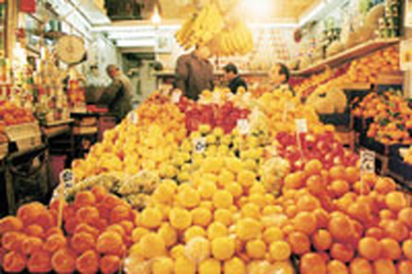 فاکتور رسمی اتاق اصناف ایران ملاک نظارت بر قیمت میوه و تره‌بار شد