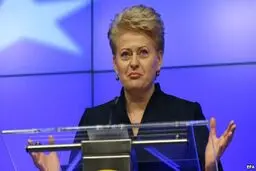 پارلمان لیتوانی با قطع برنامه‌ها به زبان روسی در شبکه‌های تلویزیونی این کشور مخالفت کرد