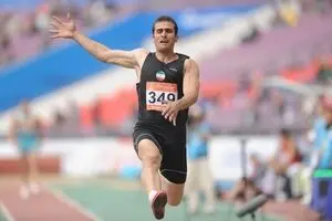 سپهرزاد در دوی ۴۰۰ متر ۱۰ گانه چهارم شد