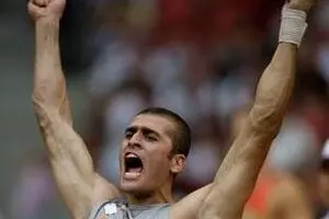 هادی سپهرزاد در پرتاب دیسک اول شد