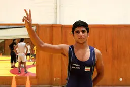 پیام بویری راهی نیمه‌نهایی شد