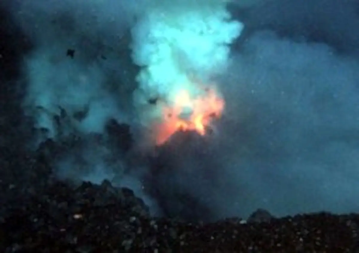 میزان تلفات آتشفشان در ژاپن به ۴۸ کشته افزایش یافت