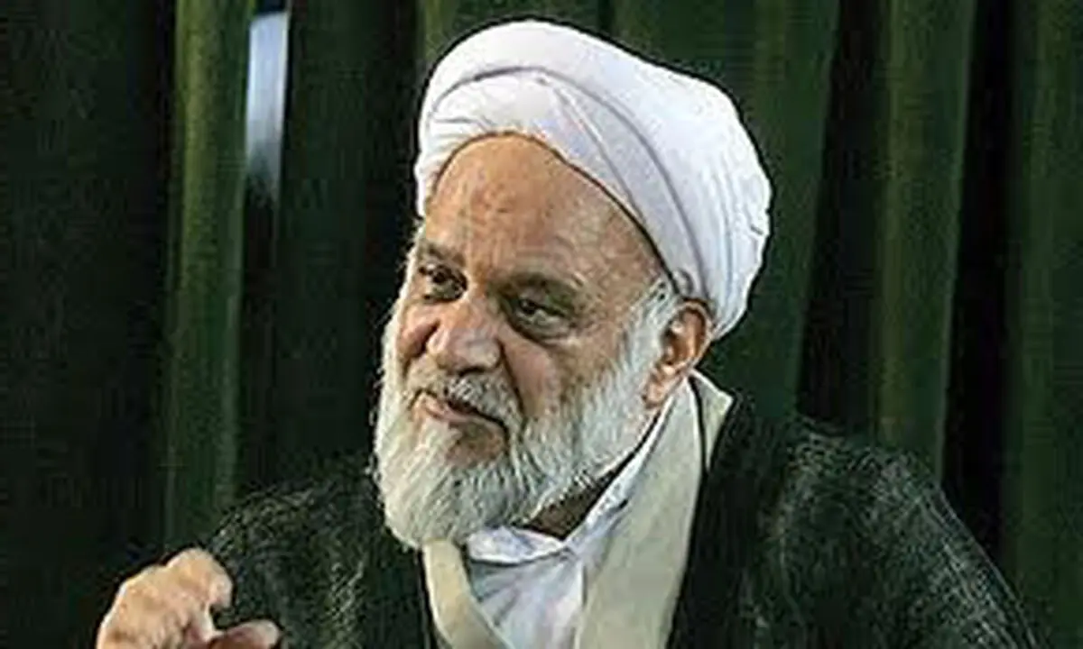مصباحی مقدم: رشد اقتصادی ۴.۶ درصدی به افسانه شبیه‌تر است