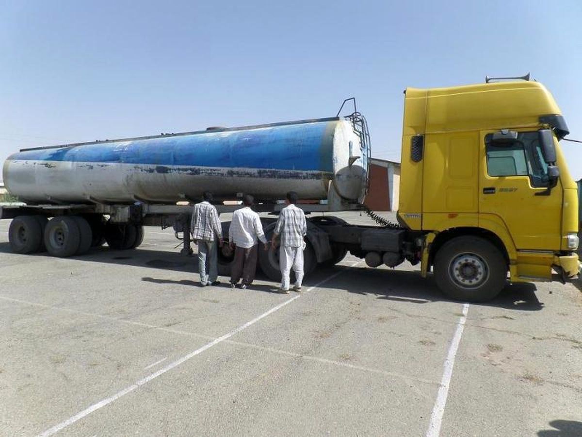 بیش از ۱۰۰ هزار لیتر سوخت قاچاق در البرز کشف شد