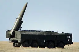 فرمانده نیروی زمینی روسیه: قصد افزایش گردان‌های مجهز به موشک اسکندر را در ارتش داریم