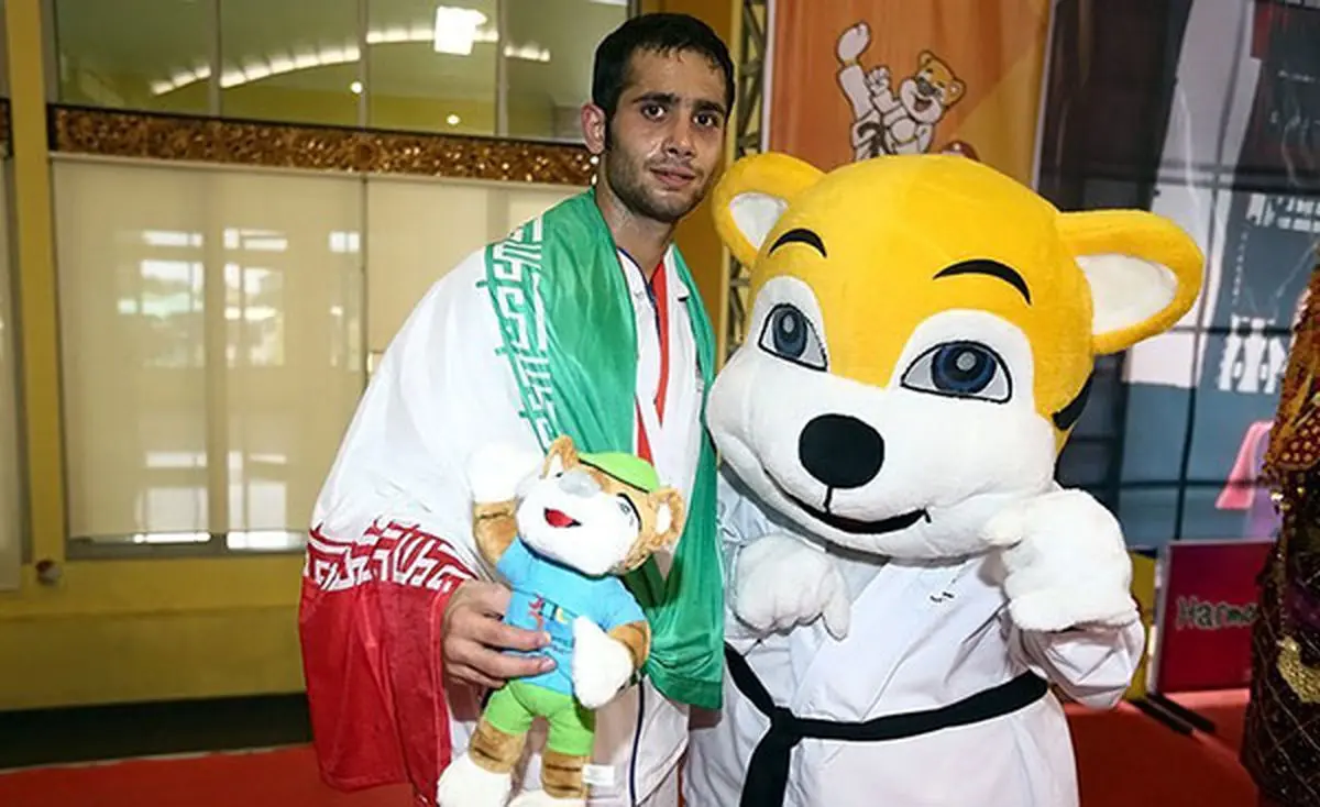 حسنی‌پور به فینال رسید