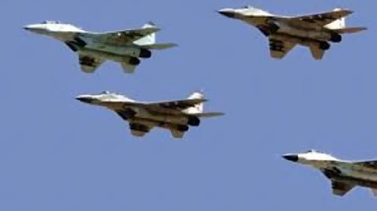 ۳۷ عضو داعش در حملات جنگنده‌های عراقی به تکریت از پای درآمدند