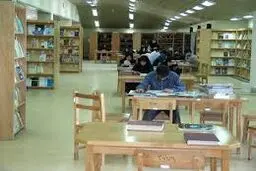 مدیرکل کتابخانه‌های کرمانشاه: کارت عضویت رایگان در کتابخانه‌های استان توزیع می‌شود