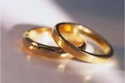 یک کارشناس: ازدواج دختران در سنین کمتر از ۱۰ سال آسیب‌زاست