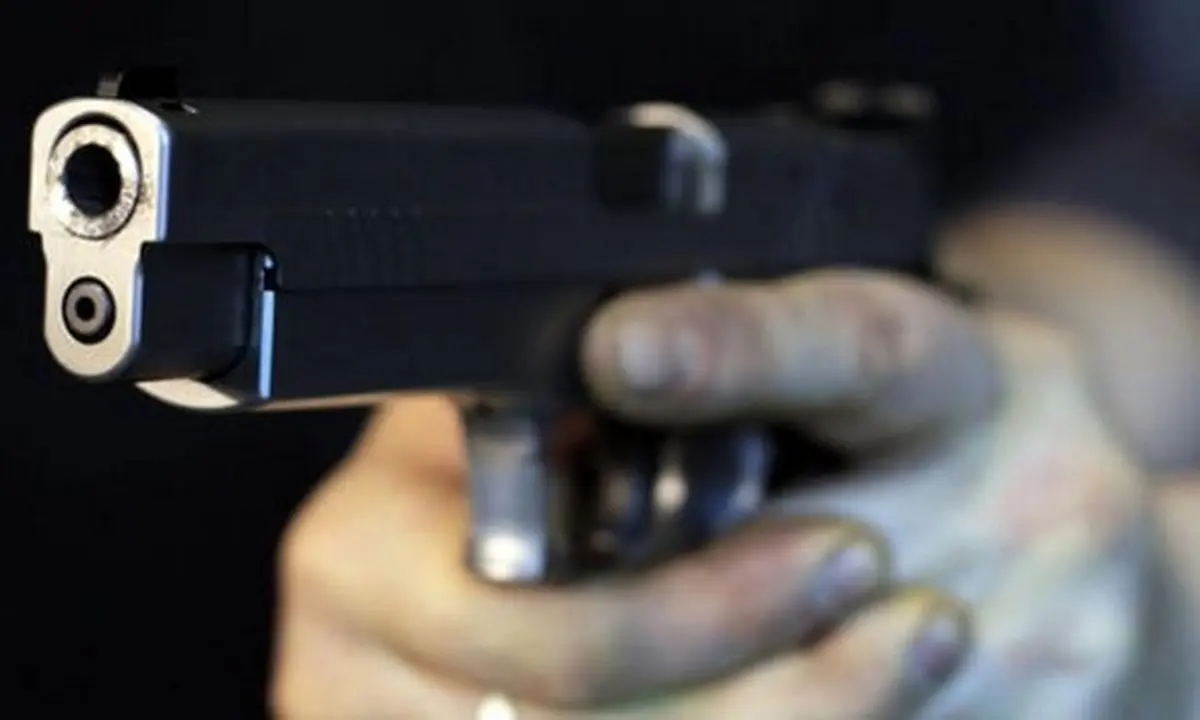 رئیس امور اجتماعی فرمانداری ایرانشهر هدف گلوله افراد مسلح ناشناس قرار گرفت