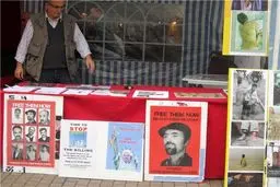 فحاشی منافقان به خبرنگاران ایرانی محجبه در نمایشگاه فرانکفورت!