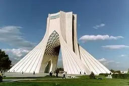 معاون مرکز مطالعات شهرداری تهران: باید با اطلاع‌رسانی معتبر در حوزه 