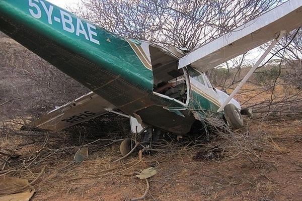 نقص فنی و برخورد با مانع دلیل سقوط هواپیمای 