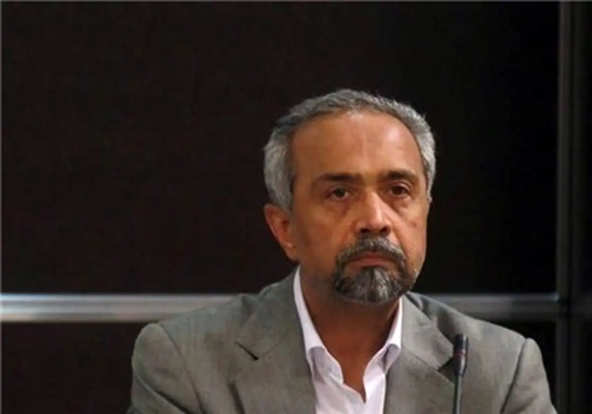 نهاوندیان با مراجع تقلید و علما در قم دیدار و گفتگو کرد